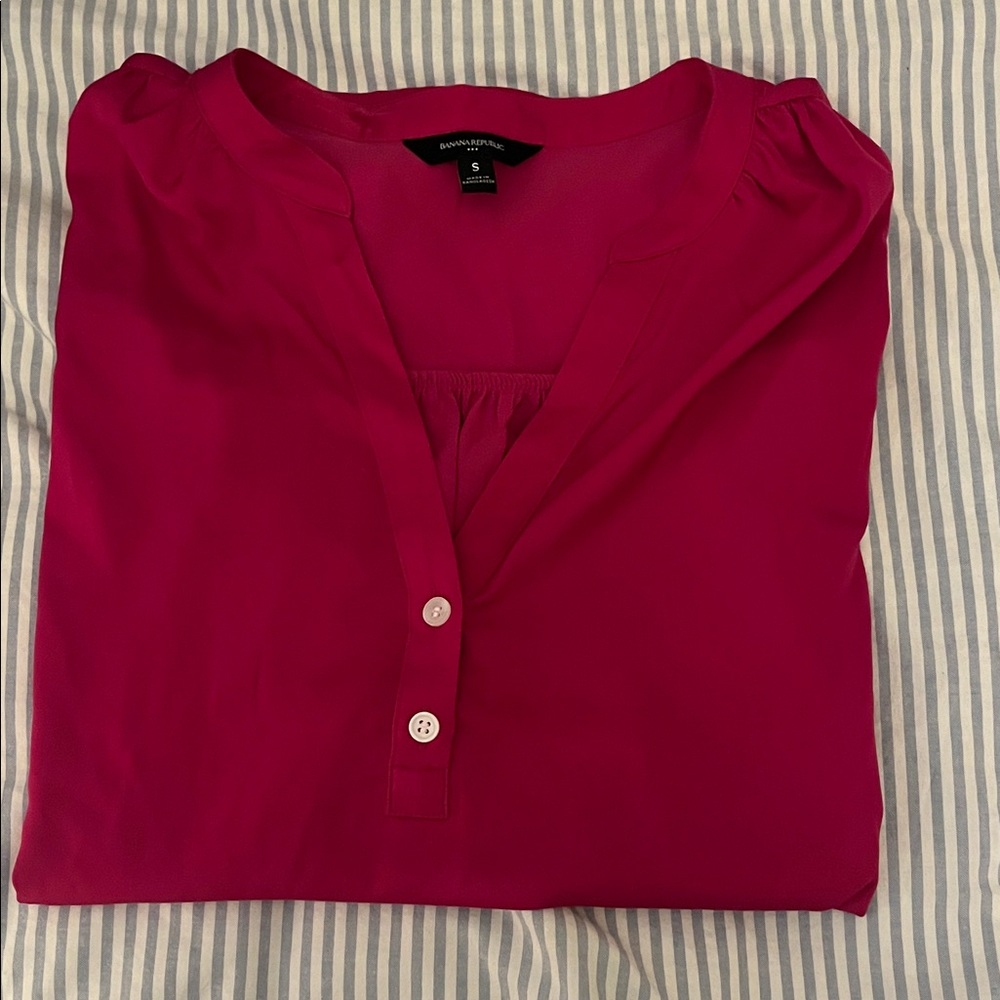 Banana Republic Women's Fuchsia Blouse